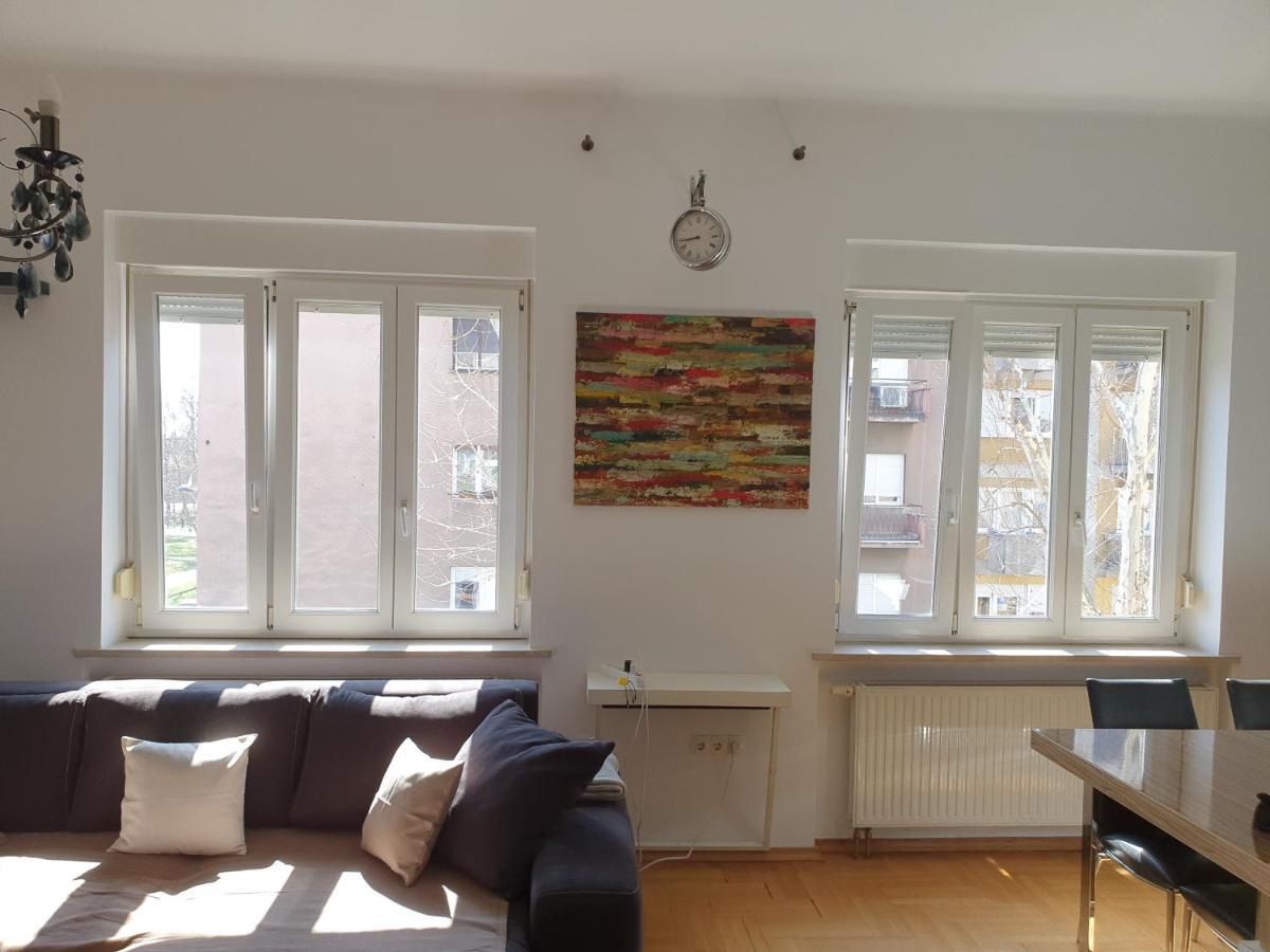 Downtown Oasis Zagreb Apartment Luaran gambar